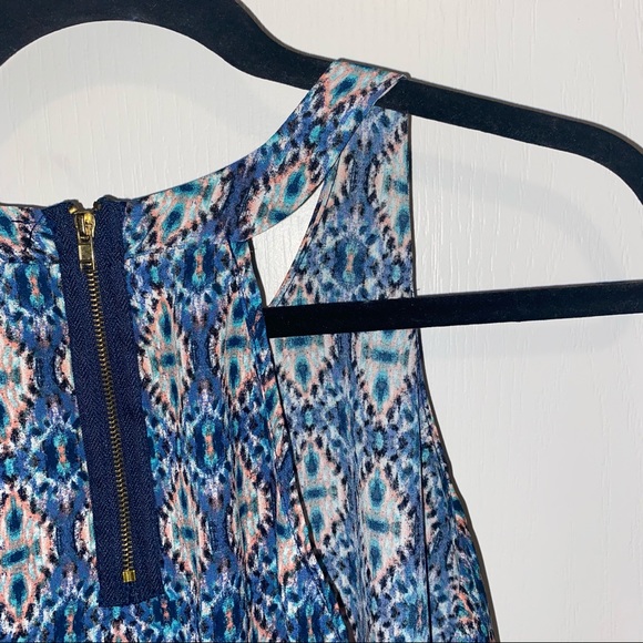 2/15🌸 Pink rose patterned tank top - Picture 6 of 8